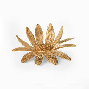 Marguerite Brass Flower