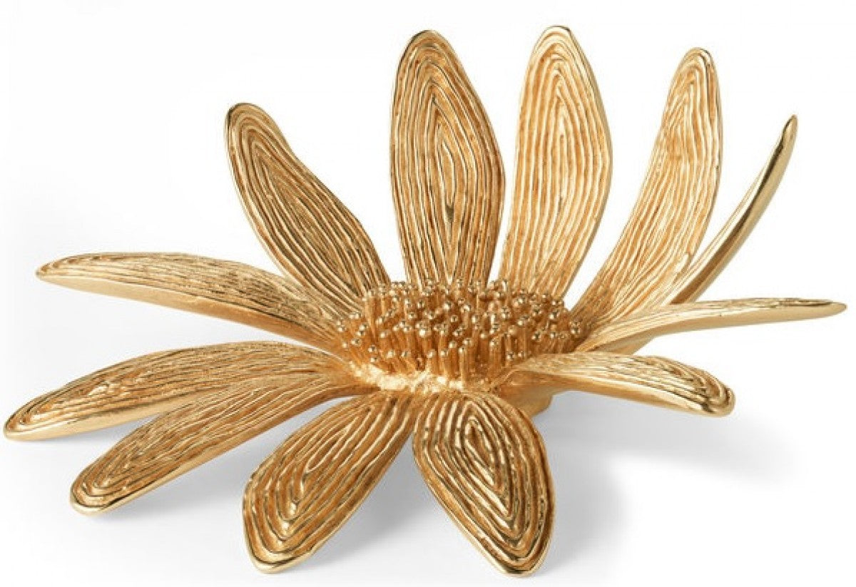 Marguerite Brass Flower