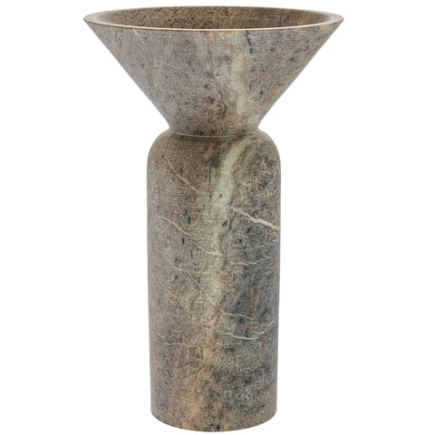 Totem vase