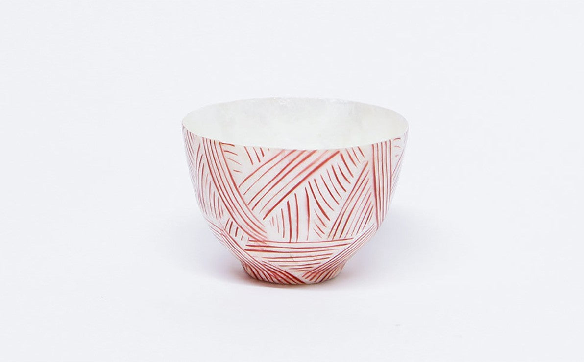 Graphic Red Pattern Mother of Pearl  Cup