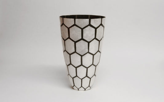 Mother of Pearl Honeycomb Black White Vase
